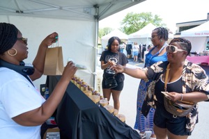 076Broadviewjuneteenthsaturday